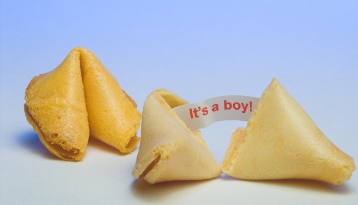 Fortune cookies with "It's a Boy!" tag inside.